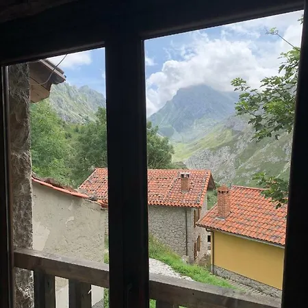 La De Bernardina Séjour à la campagne Sotres