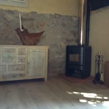 Country house La De Bernardina Sotres